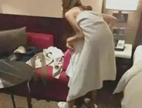 浮夸女粉丝吃瓜视频,揭秘娱乐圈幕后真相