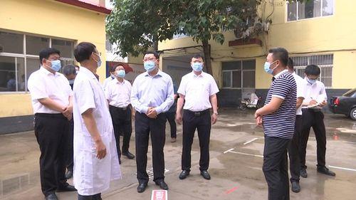 新铁人四项吃瓜视频,吃瓜观众见证极限运动风采